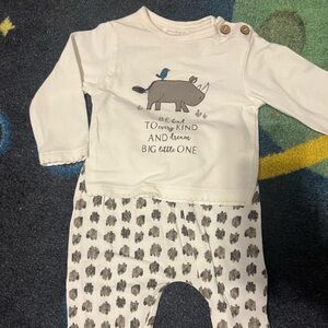 Mud Pie Rhino Print Footie - Cream and Gray
